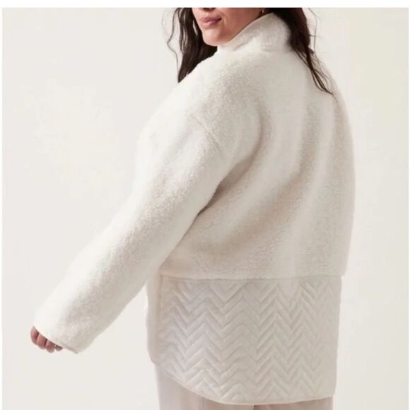 Athleta Magnolia white Cozy 3/4 snap Sherpa Size L - Picture 3 of 14
